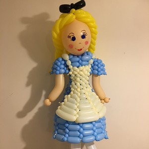 balloon model alice in wonderland