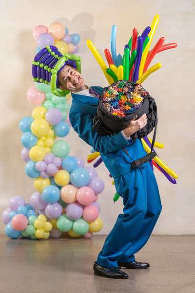 balloon modeller david crofts