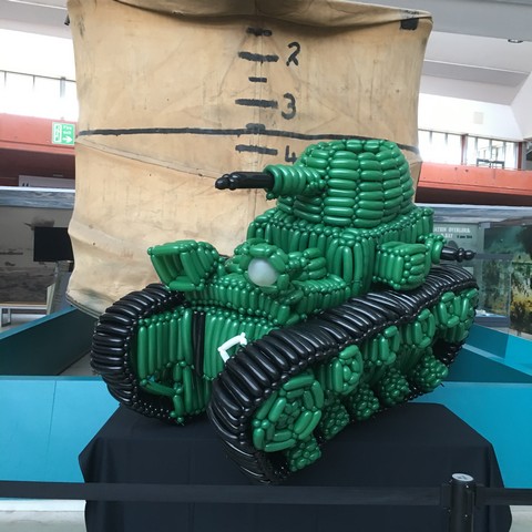 balloon model tank