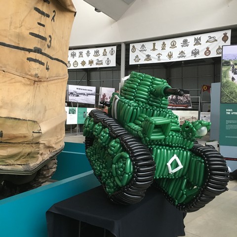 balloon model tank