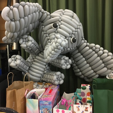 balloon model dumbo