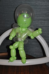 balloon model alien