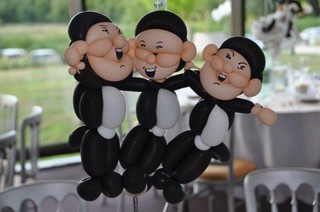 balloon singers