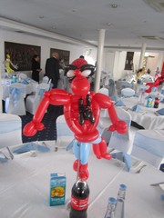 balloon model superheroe table centrepiece