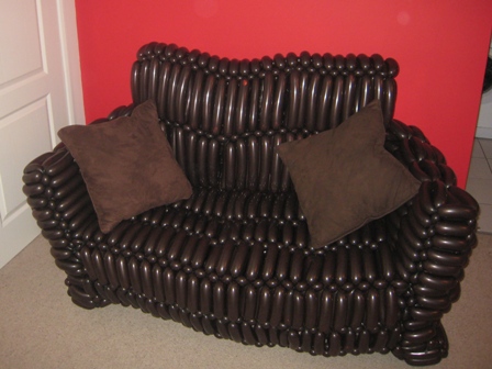 balloon settee