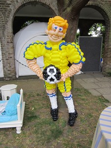 balloon model chelsea football club