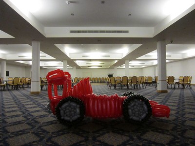 balloon f1 car