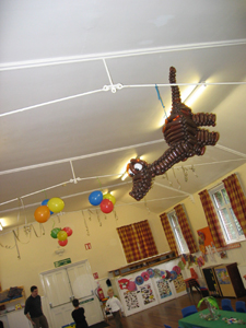 balloon model dinosaur