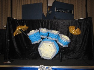 balloon drumkit