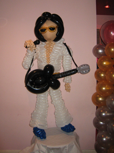 balloon model elvis