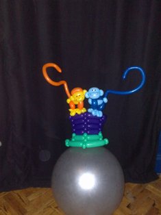 balloon monkeys