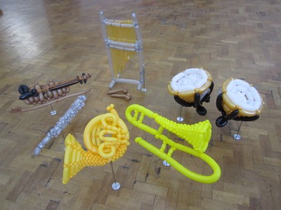 balloon model musical instrument