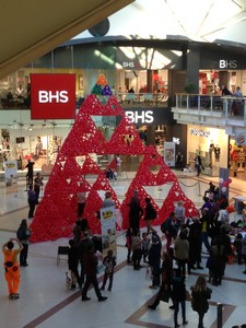 balloon model pyramid