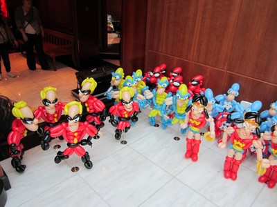 balloon model superheroes