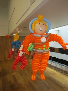 balloon model tintin